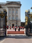 Menjava straže v Buckinghamski palači