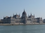 Pogled na parlament iz Budima